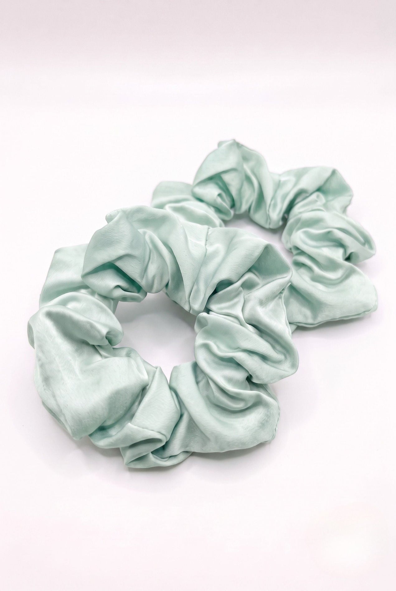 Avo-Good Night bamboo scrunchie set of 2 in solid mint, flat lay on white