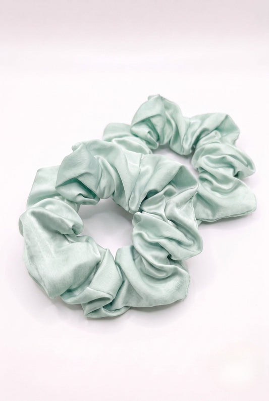 Avo-Good Night bamboo scrunchie set of 2 in solid mint, flat lay on white